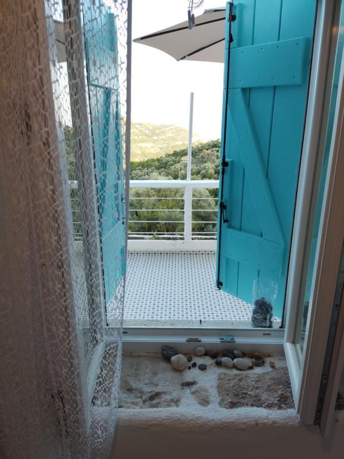 Stathis Guesthouse Fternon ภายนอก รูปภาพ